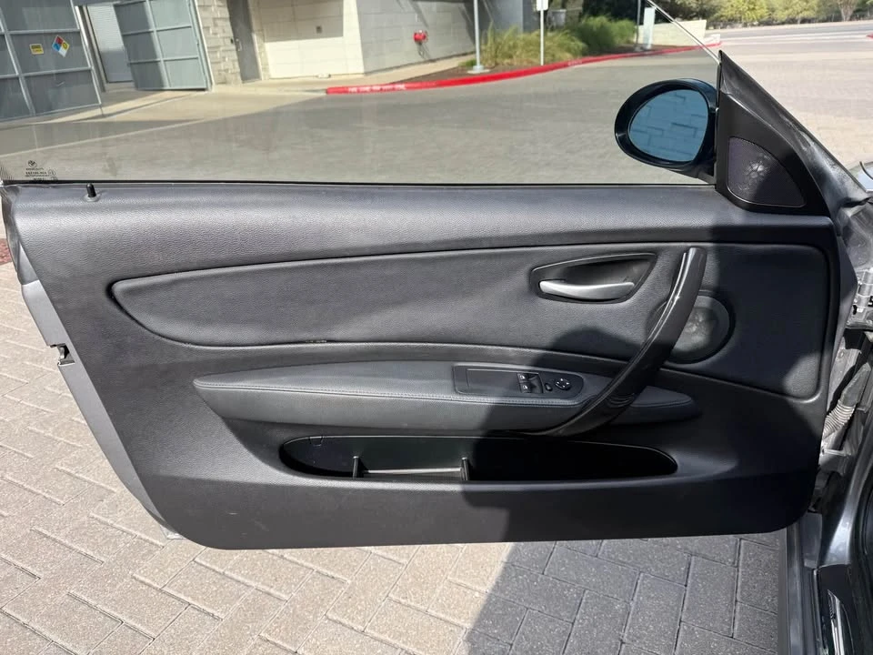 2009 BMW E81/E82/E88 1 Series - Image 9 of 11