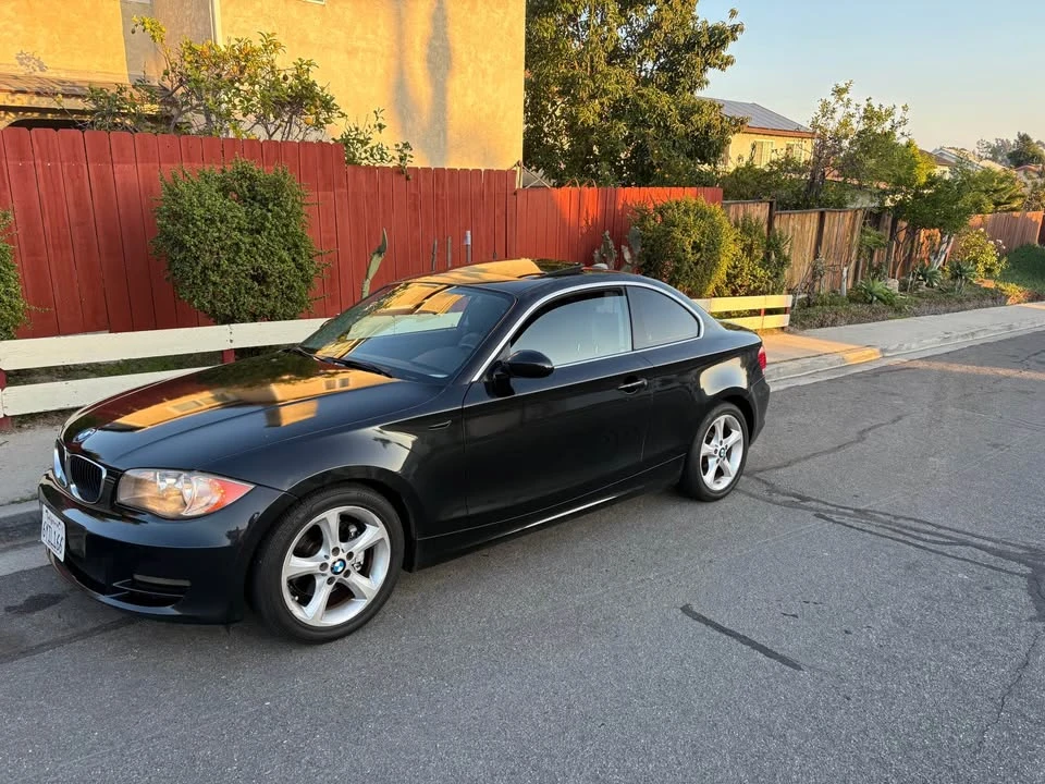 2009 BMW E81/E82/E88 1 Series - Image 2 of 4