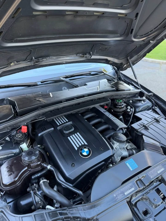 2009 BMW E81/E82/E88 1 Series - Image 12 of 20