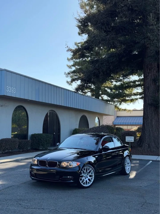 2009 BMW E81/E82/E88 1 Series - Image 2 of 20