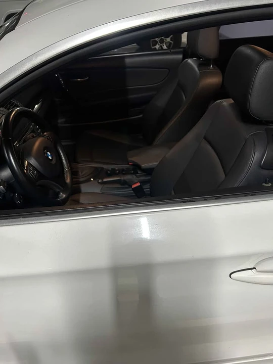 2009 BMW E81/E82/E88 1 Series - Image 6 of 9
