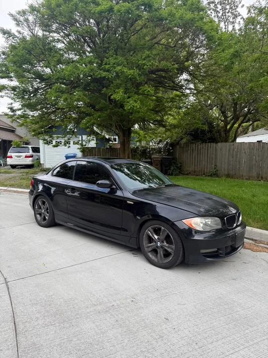 2009 BMW E81/E82/E88 1 Series - Image 2 of 8