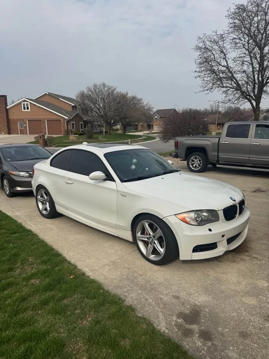 2009 BMW E82 135i & 135is - Image 2 of 8