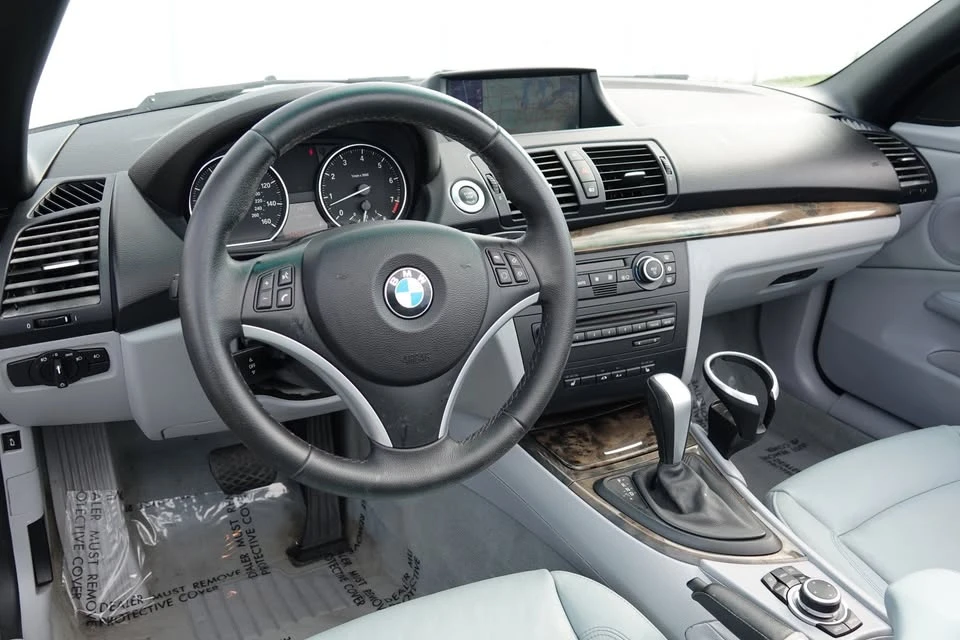 2009 BMW E81/E82/E88 1 Series - Image 11 of 20