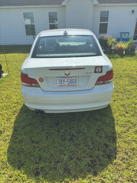 2009 BMW E81/E82/E88 1 Series - Image 3 of 4