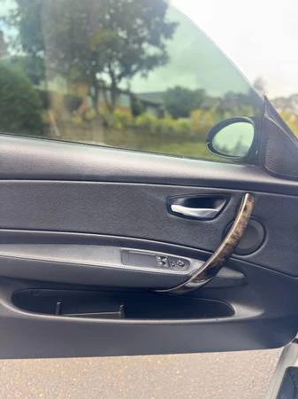2009 BMW E81/E82/E88 1 Series - Image 10 of 17