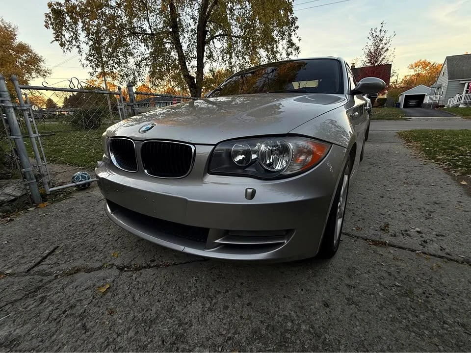2009 BMW E81/E82/E88 1 Series - Image 2 of 7