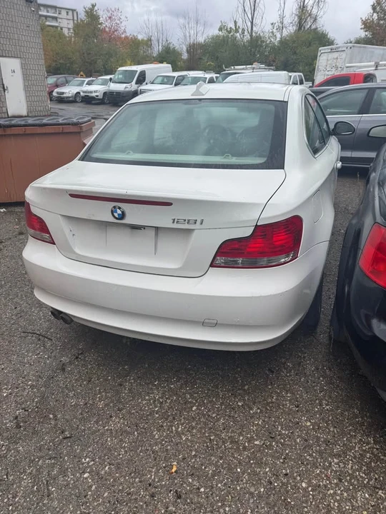 2009 BMW E81/E82/E88 1 Series - Image 3 of 5