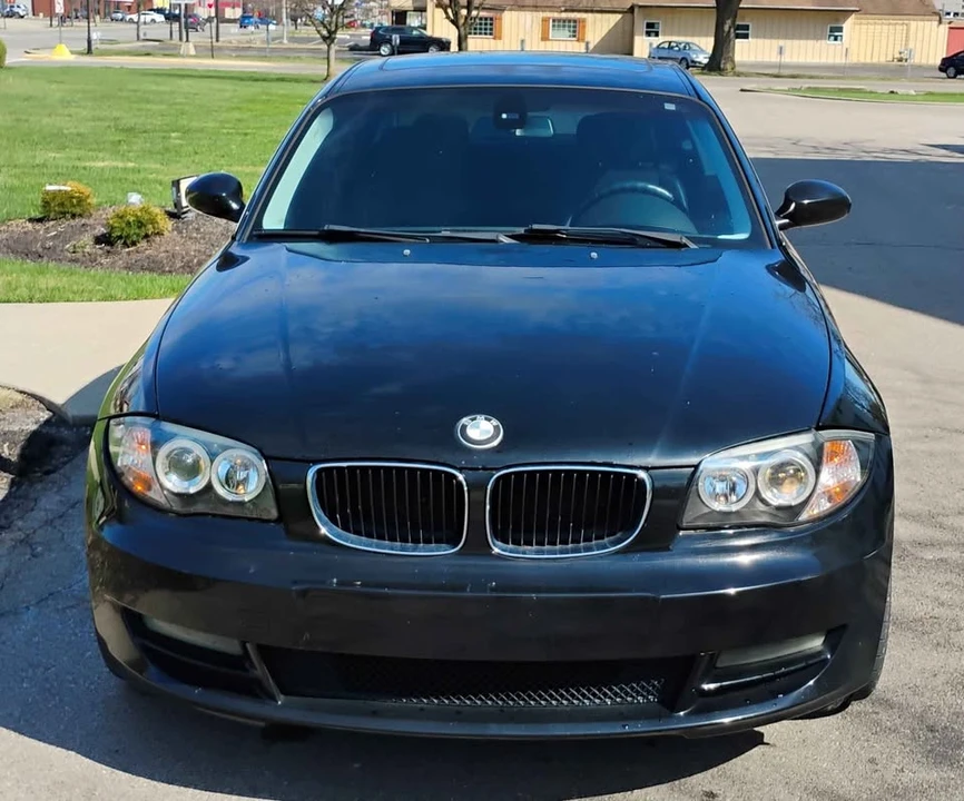 2009 BMW E81/E82/E88 1 Series - Image 3 of 10