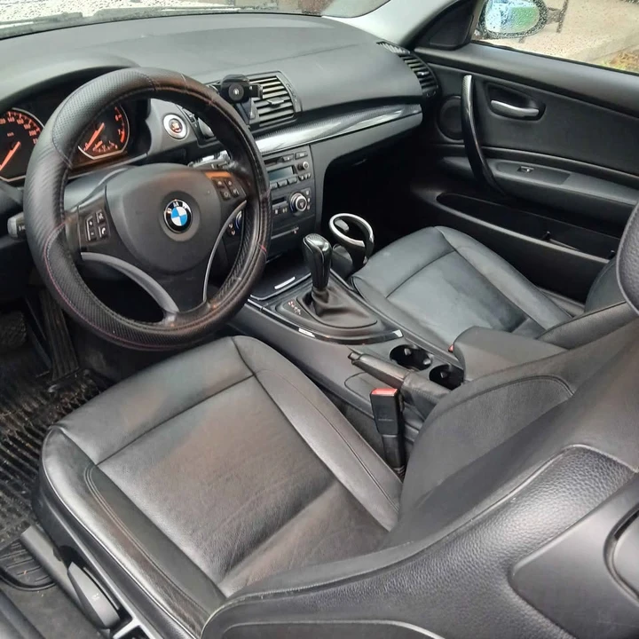 2009 BMW E81/E82/E88 1 Series - Image 4 of 6