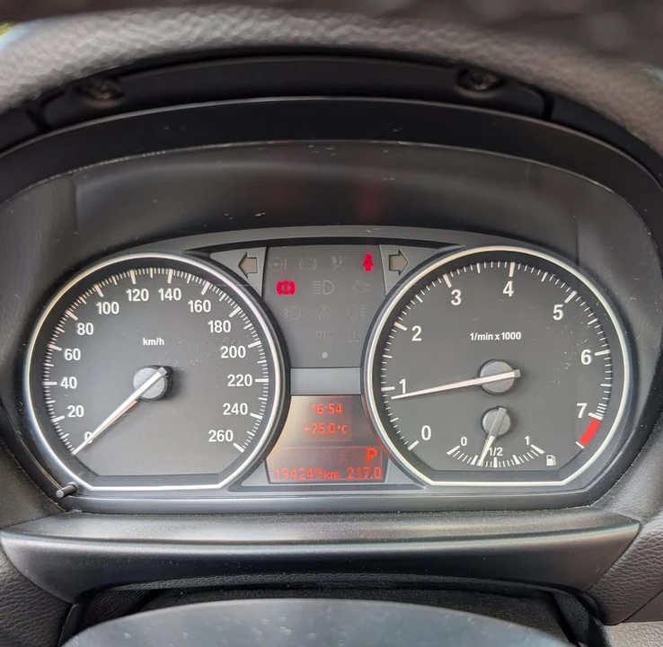 2009 BMW E81/E82/E88 1 Series - Image 9 of 10