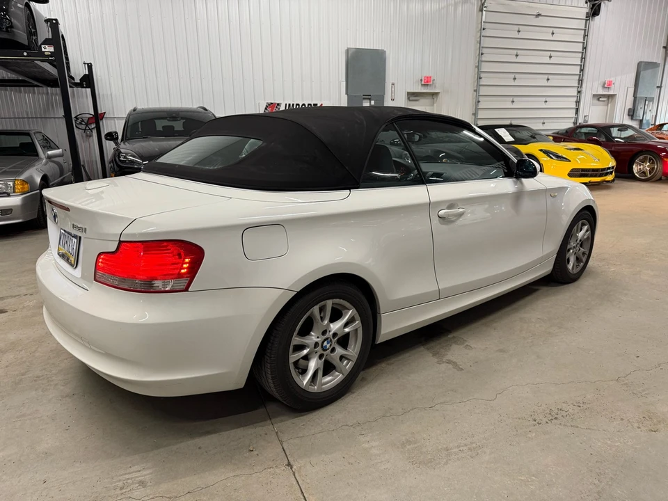 2009 BMW E81/E82/E88 1 Series - Image 6 of 21