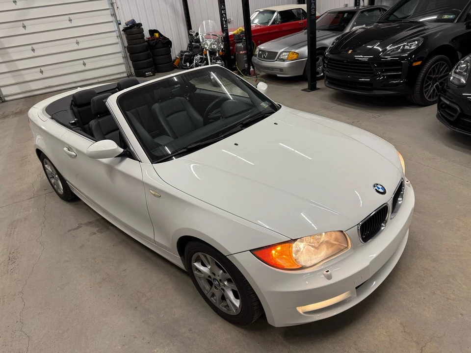 2009 BMW E81/E82/E88 1 Series - Image 2 of 21