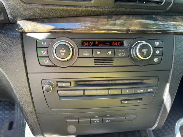2009 BMW E81/E82/E88 1 Series - Image 17 of 18