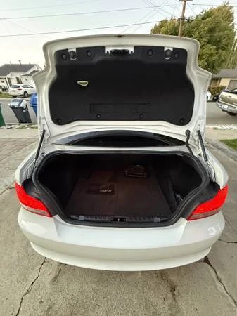2009 BMW E81/E82/E88 1 Series - Image 12 of 12