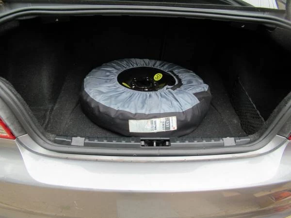 2009 BMW E81/E82/E88 1 Series - Image 7 of 8