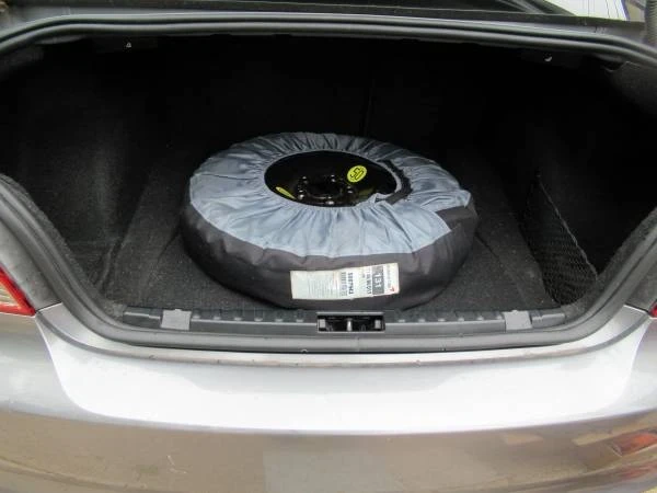 2009 BMW E81/E82/E88 1 Series - Image 7 of 8