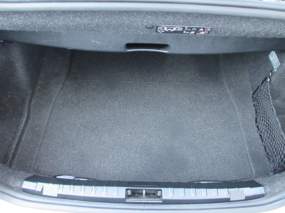 2009 BMW E81/E82/E88 1 Series - Image 15 of 20