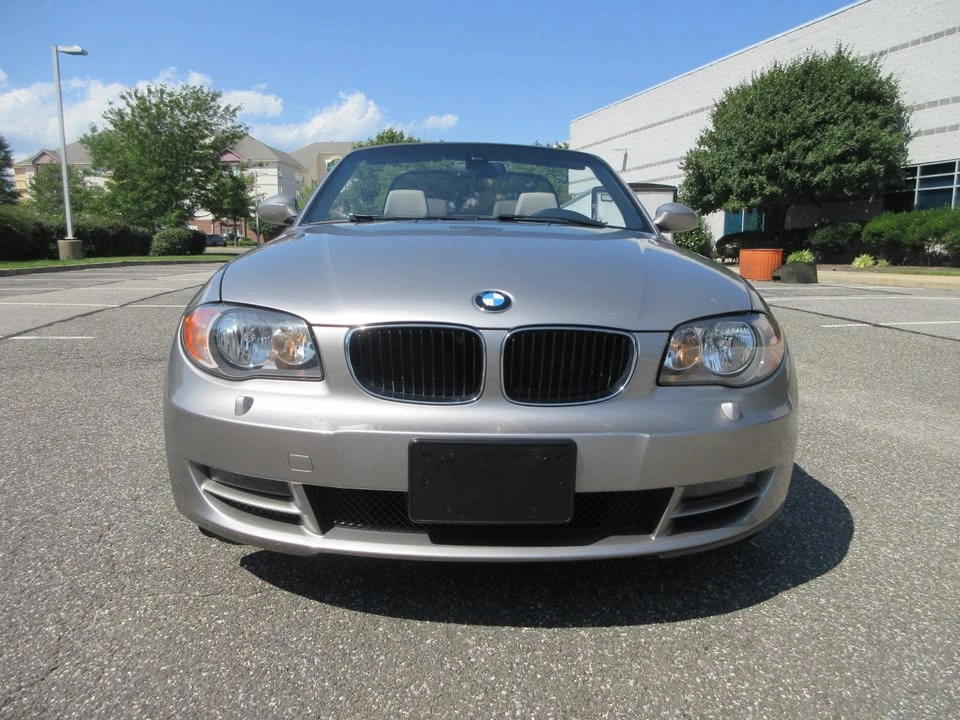 2009 BMW E81/E82/E88 1 Series - Image 7 of 20