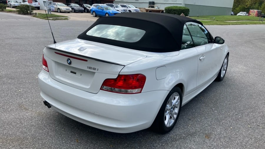 2009 BMW E81/E82/E88 1 Series - Image 6 of 19