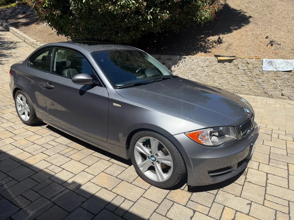 2009 BMW E81/E82/E88 1 Series - Image 4 of 15