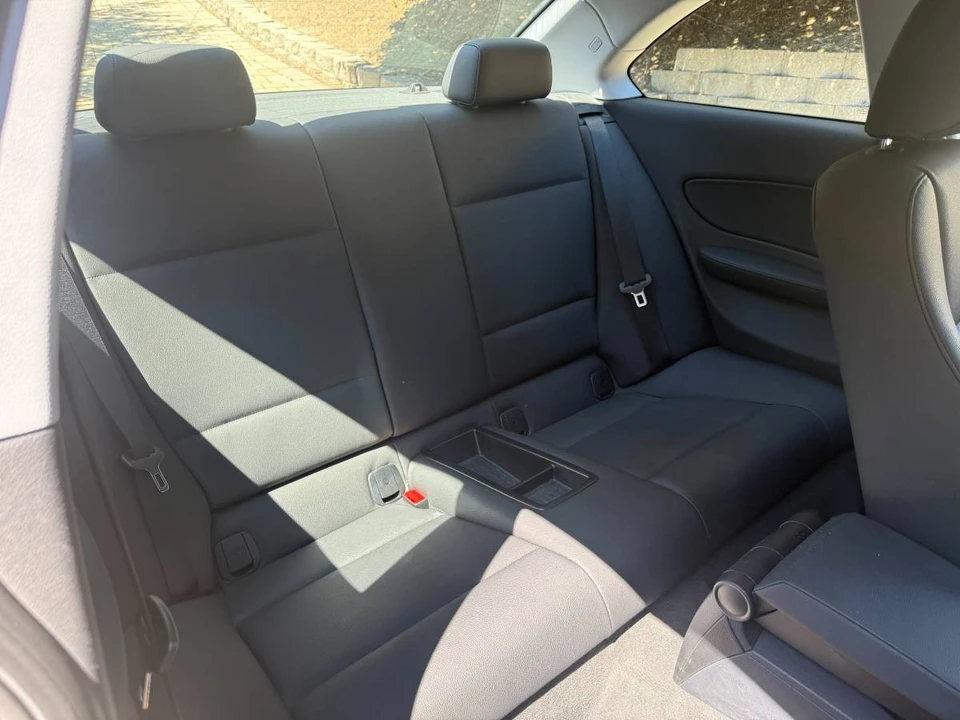 2009 BMW E81/E82/E88 1 Series - Image 10 of 15