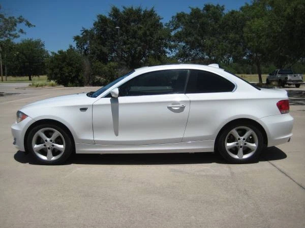 2009 BMW E81/E82/E88 1 Series - Image 2 of 21
