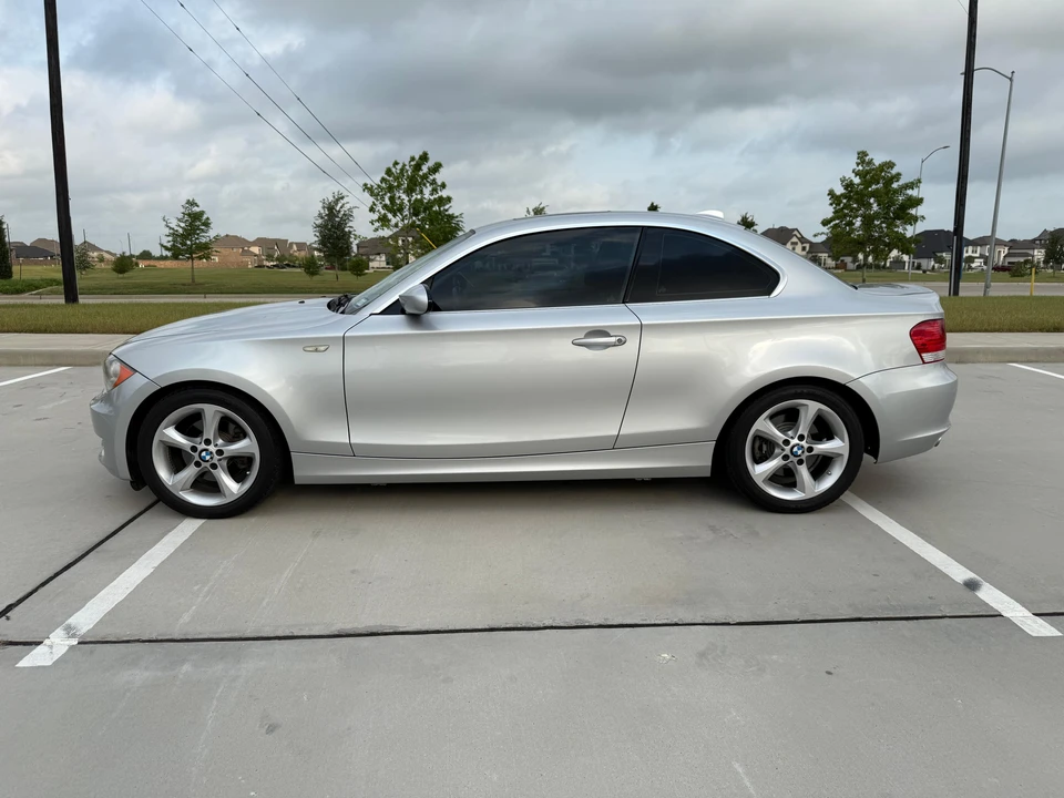 2009 BMW E81/E82/E88 1 Series - Image 10 of 31