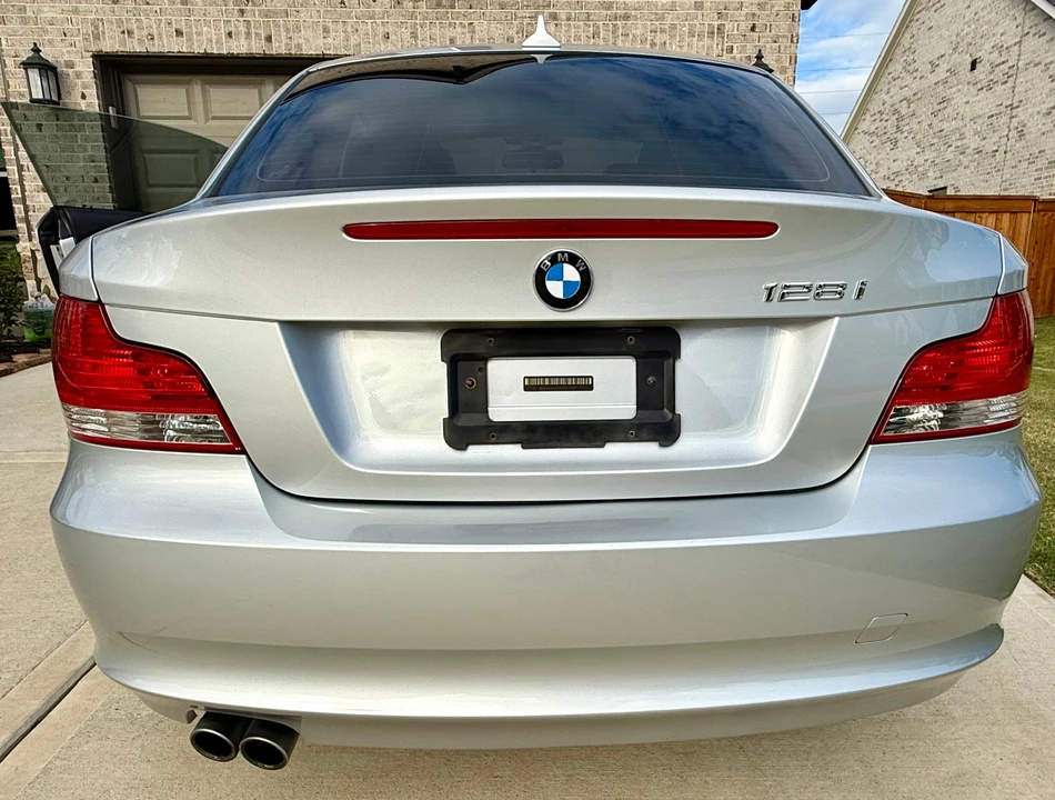 2009 BMW E81/E82/E88 1 Series - Image 17 of 31