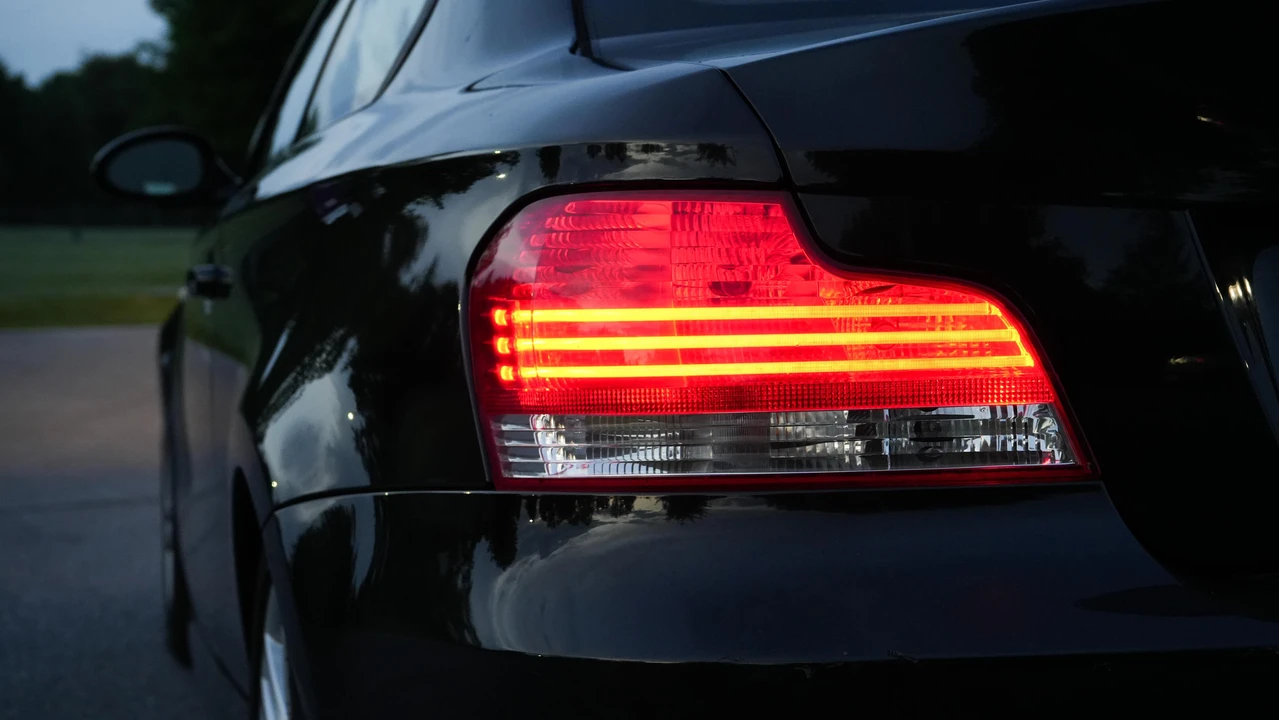 2009 BMW E81/E82/E88 1 Series - Image 30 of 31