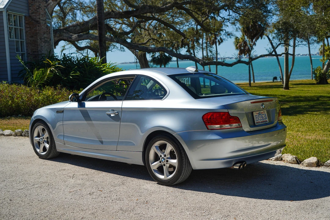 2009 BMW E81/E82/E88 1 Series - Image 9 of 31