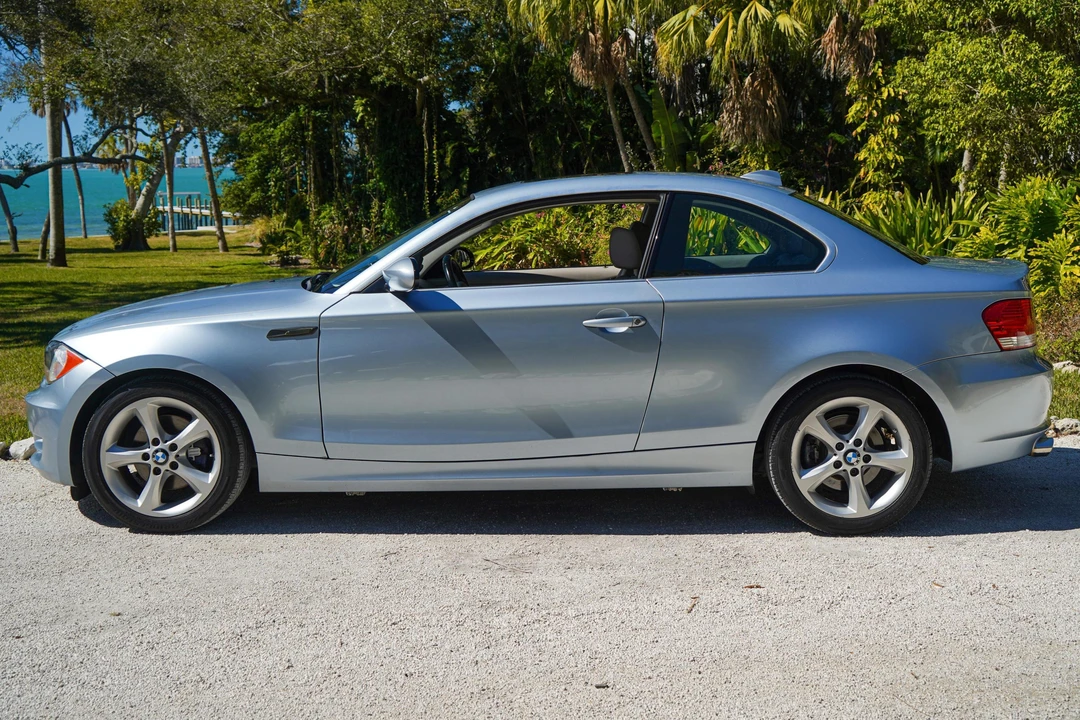 2009 BMW E81/E82/E88 1 Series - Image 3 of 31