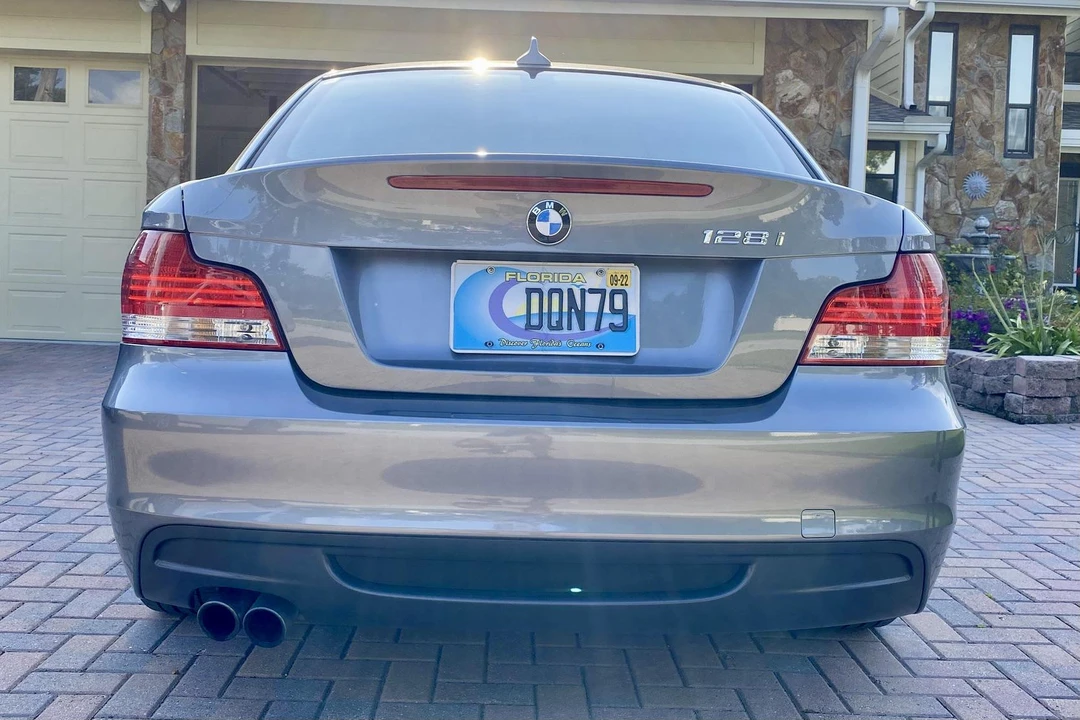 2009 BMW E81/E82/E88 1 Series - Image 4 of 21