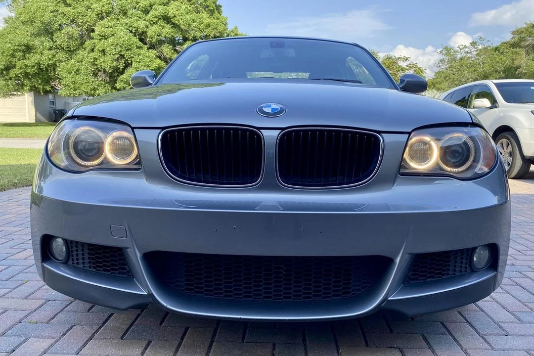 2009 BMW E81/E82/E88 1 Series - Image 2 of 21