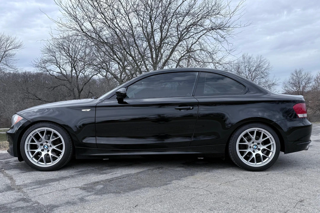 2009 BMW E81/E82/E88 1 Series - Image 3 of 31