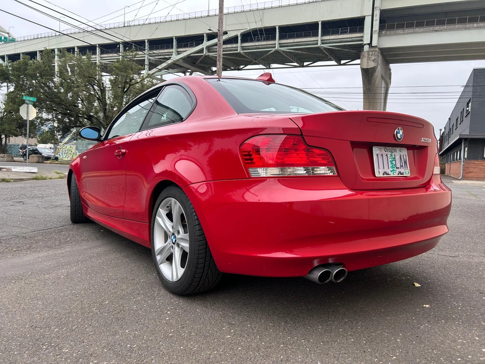 2009 BMW E81/E82/E88 1 Series - Image 14 of 31