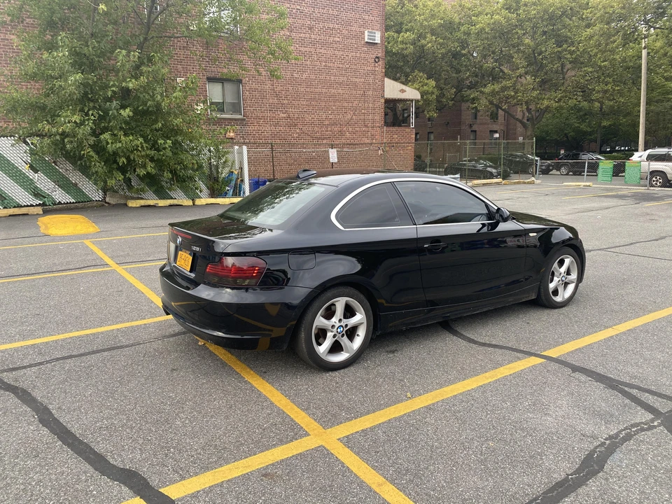 2009 BMW E81/E82/E88 1 Series - Image 17 of 31