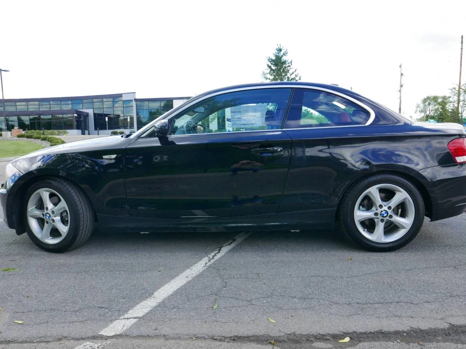 2009 BMW E81/E82/E88 1 Series - Image 3 of 10
