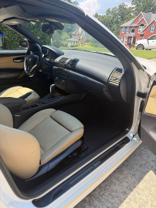 2009 BMW E81/E82/E88 1 Series - Image 10 of 20