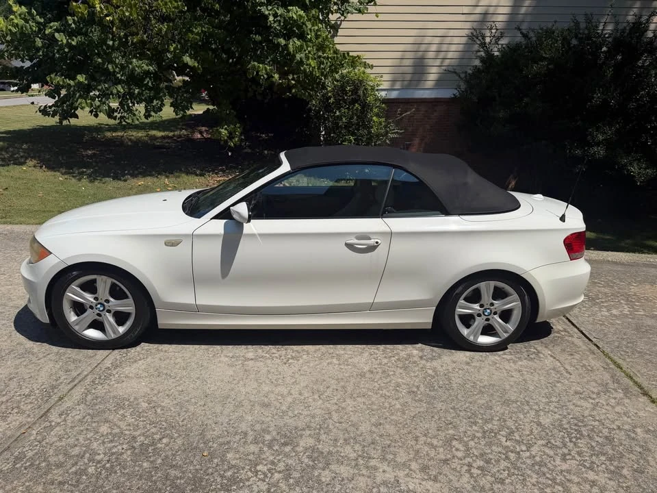 2009 BMW E81/E82/E88 1 Series - Image 14 of 20