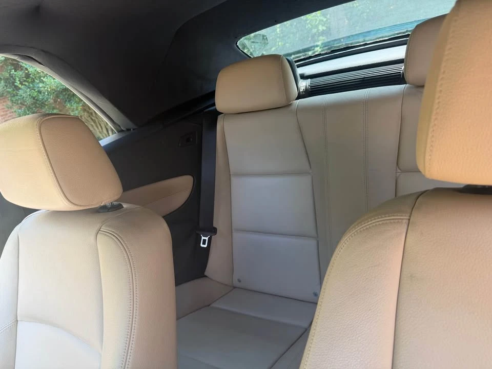 2009 BMW E81/E82/E88 1 Series - Image 9 of 20