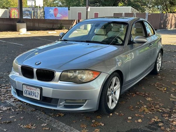 2009 BMW E81/E82/E88 1 Series - Image 2 of 8