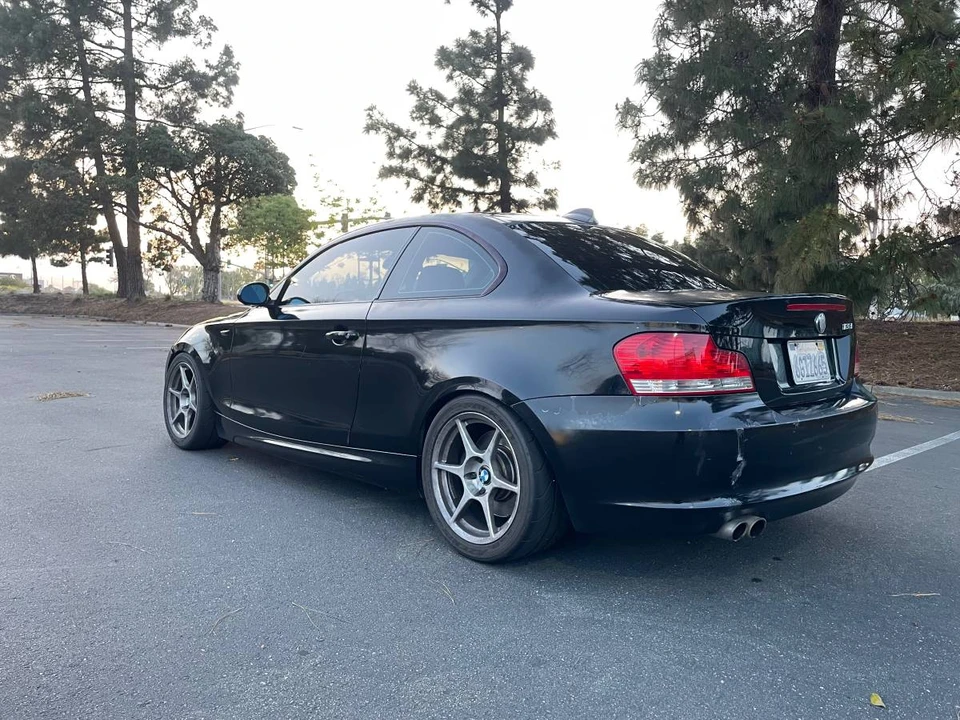 2009 BMW E82 135i & 135is - Image 5 of 15