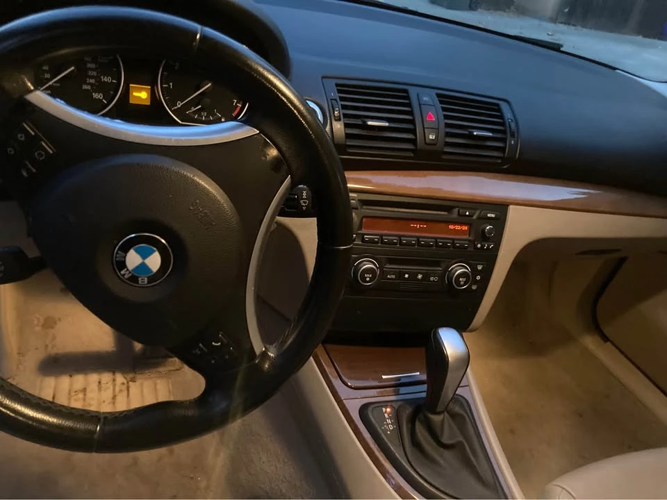 2009 BMW E81/E82/E88 1 Series - Image 5 of 8