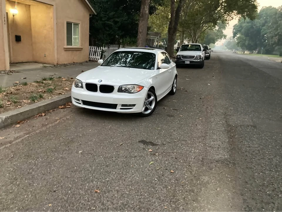 2009 BMW E81/E82/E88 1 Series - Image 3 of 8