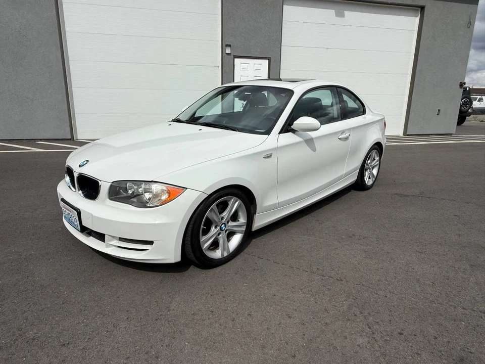 2009 BMW E81/E82/E88 1 Series - Image 7 of 17