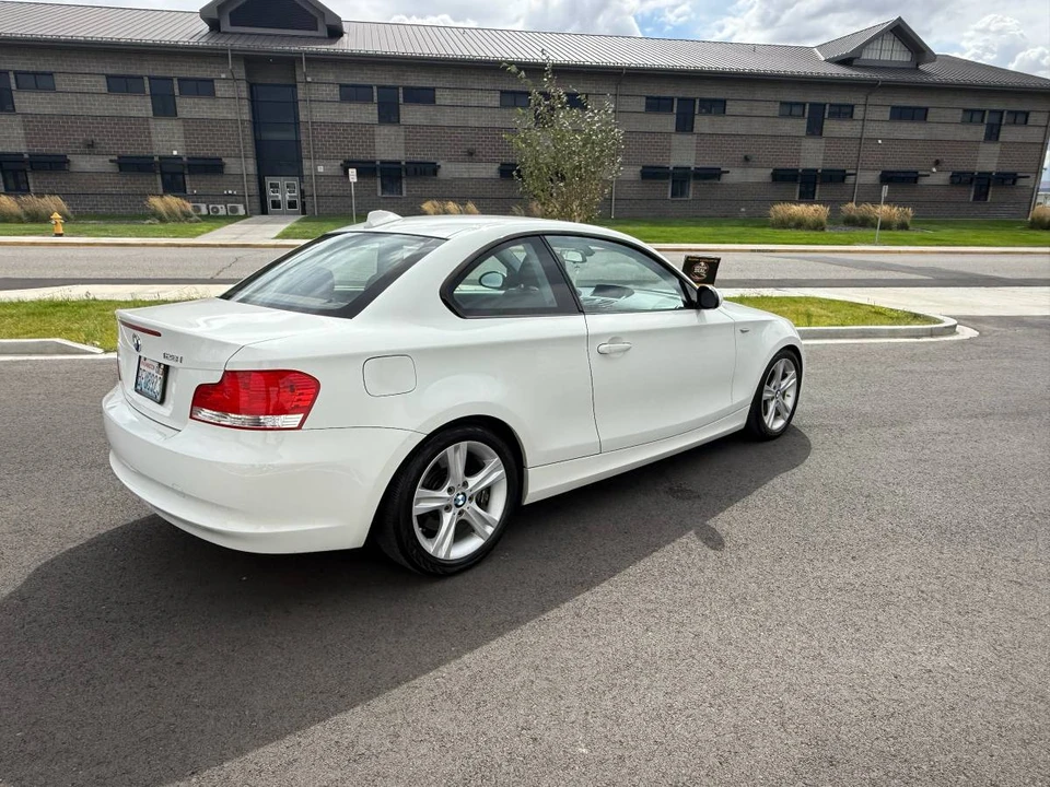 2009 BMW E81/E82/E88 1 Series - Image 3 of 17