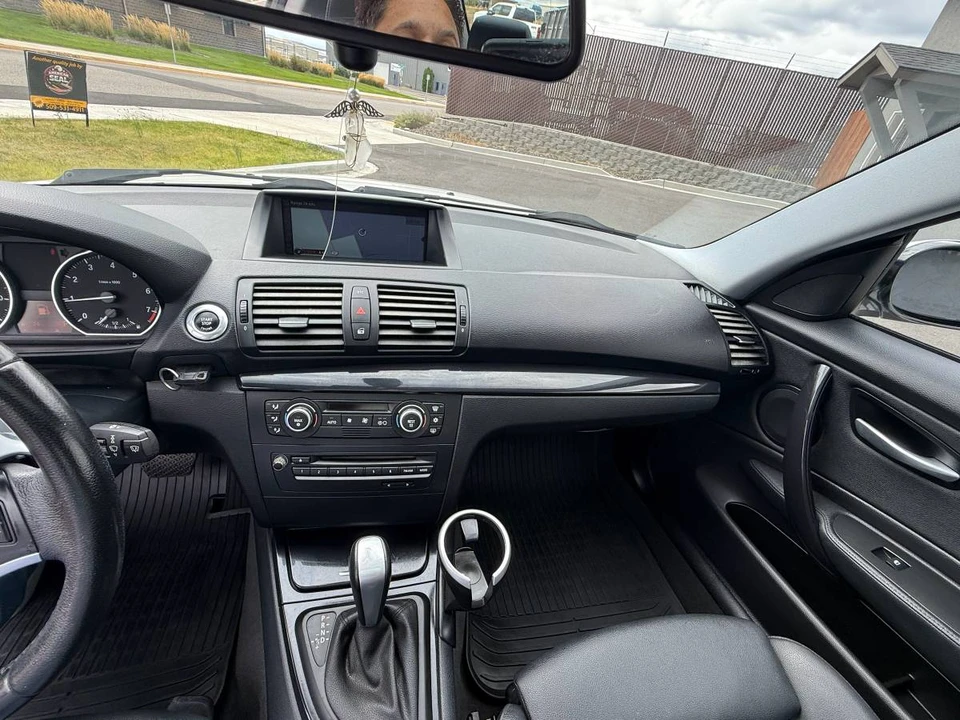 2009 BMW E81/E82/E88 1 Series - Image 12 of 17