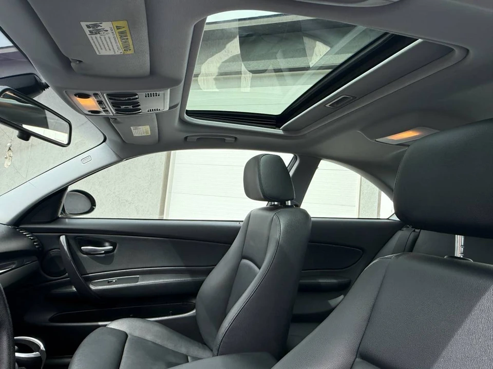 2009 BMW E81/E82/E88 1 Series - Image 9 of 17