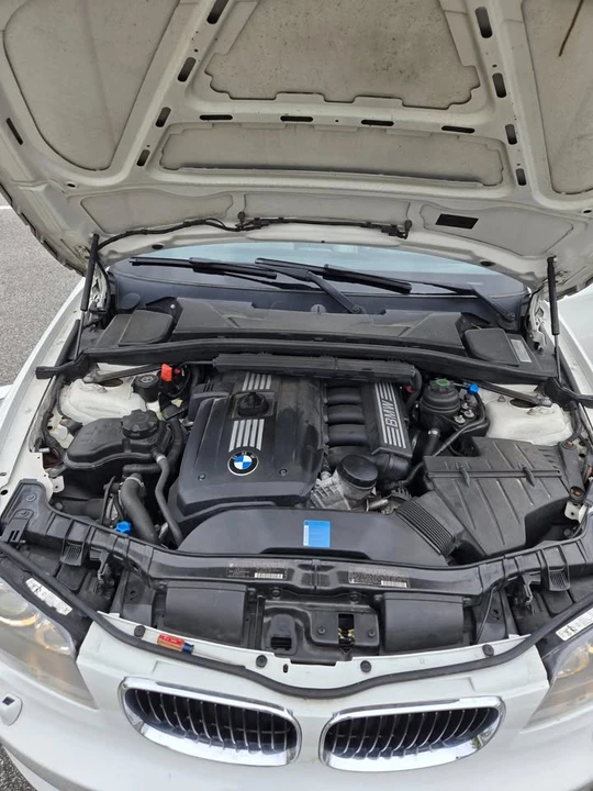 2009 BMW E81/E82/E88 1 Series - Image 7 of 12